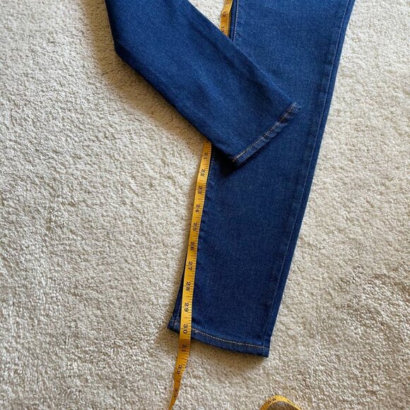 NWT Levi's 721 High Rise Skinny Women Jeans Size 27/30 - Picture 11 of 13